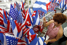 Banderas de EEUU y Cuba
