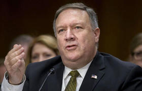El director de la CIA y nominado para secretario de Estado de EEUU, Mike Pompeo, durante su audiencia de confirmación en el cargo el Senado, el 12 de abril de 2018