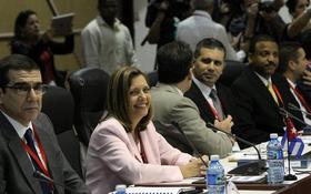 Josefina Vidal Ferreiro participa en la primera reunión EEUU-Cuba tras el anuncio de la intención de restablecimiento de relaciones diplomáticas entre ambos países