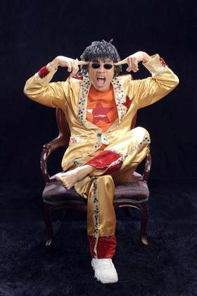El comediante Alexis Valdés (foto de Delio Regueral). El comediante Alexis Valdés (foto de Delio Regueral).