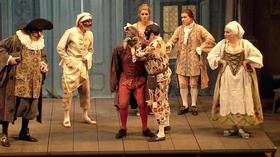 Arlecchino, servitore di due patrone del Piccolo Teatro de Milano