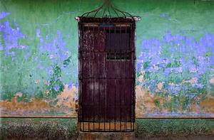 Fachada de una casa en Trinidad. Foto de Jeffrey Milstein