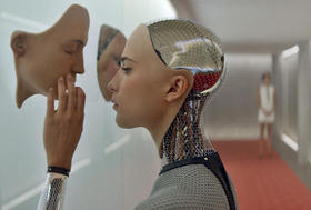 Escena de la película Ex Machina