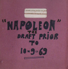 Portada del borrador de guión del filme Napoleón, que Stanley Kubrick nunca pudo realizar (foto tomada de The Stanley Kubrick Archives). Portada del borrador de guión del filme Napoleón, que Stanley Kubrick nunca pudo realizar (foto tomada de The Stanley Kubrick Archives)