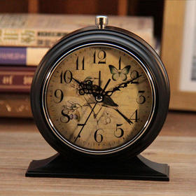 Reloj despertador de mesa