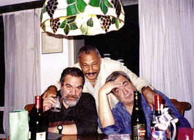 Eliseo Alberto (d), Carlos Olivares Baró (c) y Peyi Rodríguez (i), en esta foto de 2010