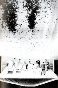 Imagen del montaje de El jardín de los cerezos, del Piccolo Teatro de Milán