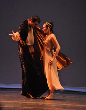 Alihaydee Carreño y Rolando Sarabia en el pas de deux de Romeo y Juileta