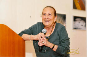 La bibliotecaria Lesbia Orta Varona, referencista y bibliógrafa de la Heritage Collection de la Universidad de Miami