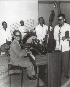 Jorge González Allué con su orquesta Yemayá, en el año 1937