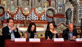 Presentación del libro de Eliseo Alberto. De izquierda a derecha: Rafael Pérez Gay, Blanca Guerra, María José de Diego y Rubén Cortés. Foto de Jorge González