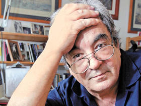 El escritor cubano Eliseo Alberto