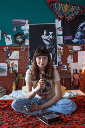 Escena del filme The Diary of a Teenage Girl. Escena del filme The Diary of a Teenage Girl