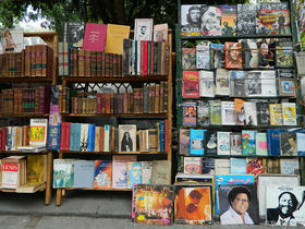 Venta de libros en La Habana