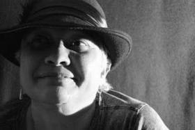 La escritora cubana Ena Columbié, residente en EEUU