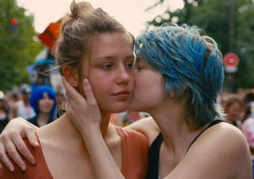 Escena de la película Blue Is the Warmest Color. Escena de la película Blue Is the Warmest Color
