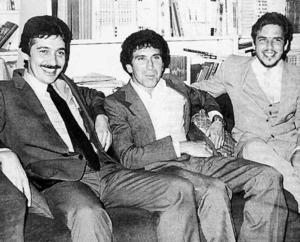 Reinaldo García Ramos, Reinaldo Arenas y Roberto Valero, durante la presentación de la Revista Mariel en Nueva York, en junio de 1983