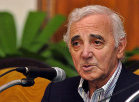 Aznavour en La Habana, en octubre de 2006, cuando pasó una estancia de 10 días en la Isla, pero se marchó sin poder conocer personalmente, como deseaba, al convaleciente Fidel Castro