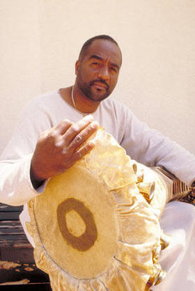 El maestro percusionista Ezequiel Torres. El maestro percusionista Ezequiel Torres.