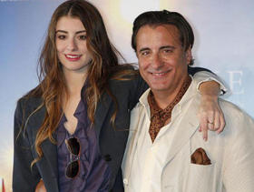 La actriz Dominik García-Lorido, junto a su padre, el actor y realizador Andy García