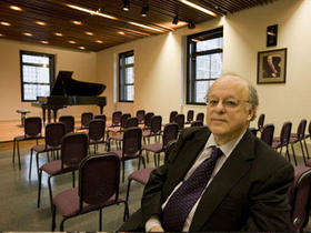 El profesor de piano Salomón Gadles Mikowsky