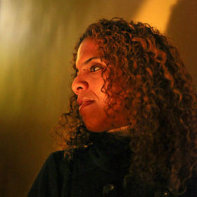 La cantante y guitarrista cubana Danays Bautista. Foto tomada de El País