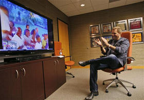 Willy Chirino, durante la videoconferencia con la Isla