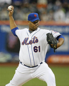 Liván Hernández, durante el primer inning del juego entre los Mets de Nueva York y los Nacionales de Washington, en Nueva York, el 26 de mayo de 2009. (AP)