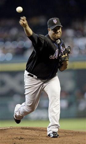 El pitcher Liván Hernández, de los Mets de Nueva York, durante el juego frente a los Astros de Houston, el 26 de julio de 2009. (AP)