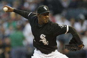 José Ariel Contreras, de los Medias Blancas de Chicago, durante un juego con los Rangers de Texas, el 8 de mayo de 2009, en Chicago. (AP)
