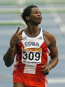 El plusmarquista cubano Dayron Robles