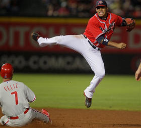 Yunel Escobar en un juego de sus Bravos de Atlanta contra los Filis de Filadelfia. Atlanta, Estados Unidos, 16 de agosto de 2009. (AP)