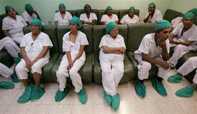 Pacientes de la Operación Milagro, en el Instituto de Oftalmología de La Habana
