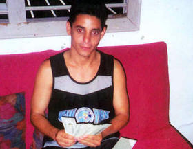El periodista Normando Hernández, antes de entrar a prisión