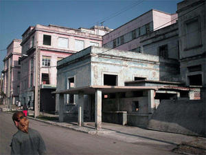 Exteriores del hospital '10 de Octubre'. (DF)