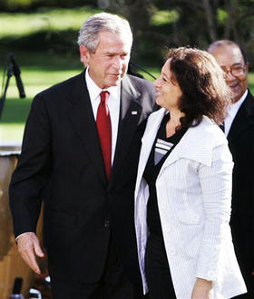 Bush y Llanes Labrada