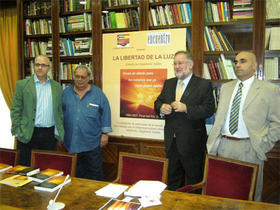 Presentación del libro 'La libertad de la luz'. (Solidaridad Española con Cuba) Presentación