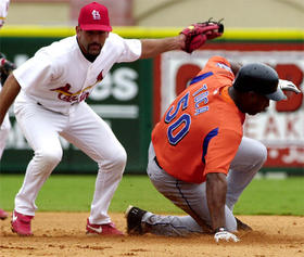 Jorge Luis Toca (dcha.), durante un juego en Estados Unidos