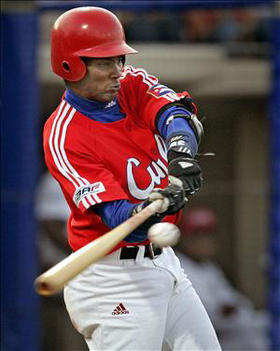 El pelotero Alexei Ramírez. (EFE) El pelotero Alexei Ramírez. (EFE)