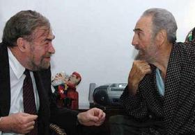 El diputado argentino Miguel Bonasso, en una de sus visitas a Fidel Castro