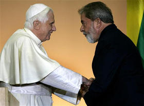 El presidente brasileño Lula da Silva y el papa Benedicto XVI