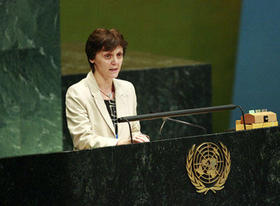 Helena Bambasova, viceministra de Relaciones Exteriores para la Diplomacia Económica de la República Checa