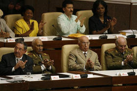 Al frente: Raúl Castro, Juan Almeida, Machado Ventura y Abelardo Colomé Ibarra. (AP)