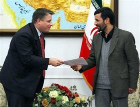 Pérez Roque y Ahmadinejad