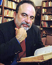 Roberto González Echevarría