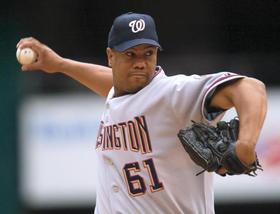 El pitcher Liván Hernández podría competir con la escuadra de Puerto Rico