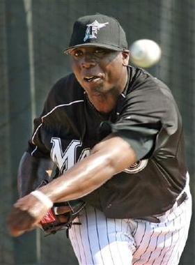 Dontrelle Willis en un entrenamiento