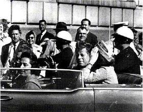 John F. Kennedy, en Dallas, antes de ser asesinado.