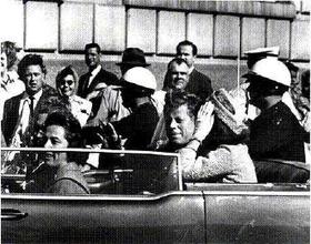 John F. Kennedy, en Dallas, antes de ser asesinado.