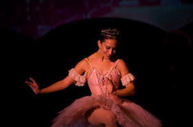 En 2009, agradeciendo los aplausos del público de Miami, después del ballet Cascanueces